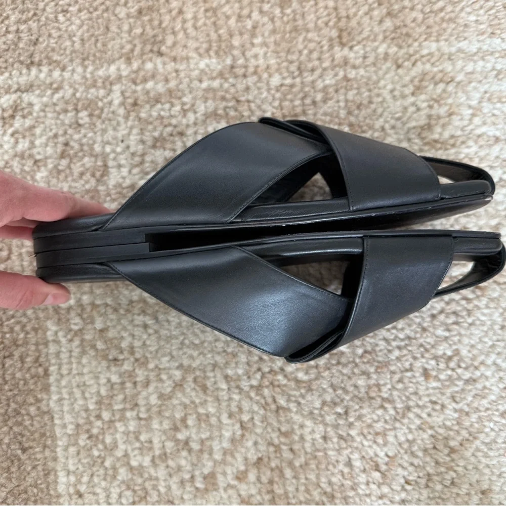 Freda Salvador Black Leather Slide Sandals - Size 10 - Picture 4 of 5